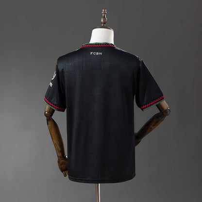 Bayern Munich (black)