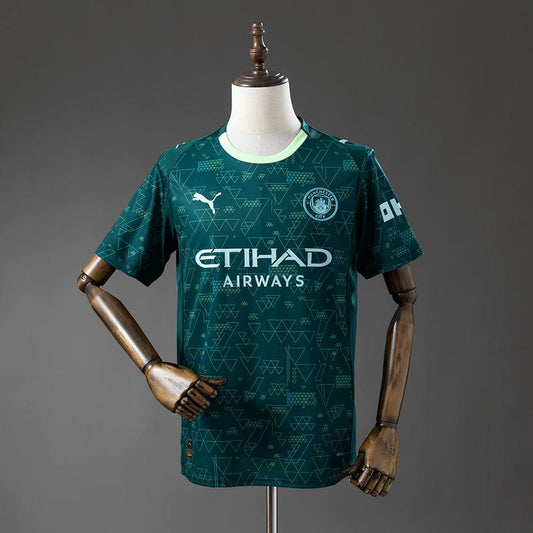 Manchester city (green)
